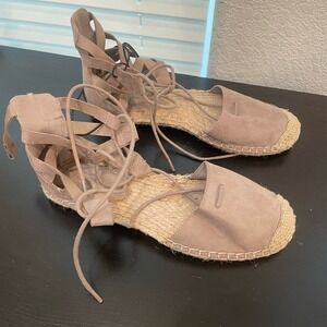 Forever 21 Mocassins Strappy Flat Sandals 6 Shoes Ankle Straps brown boho preppy